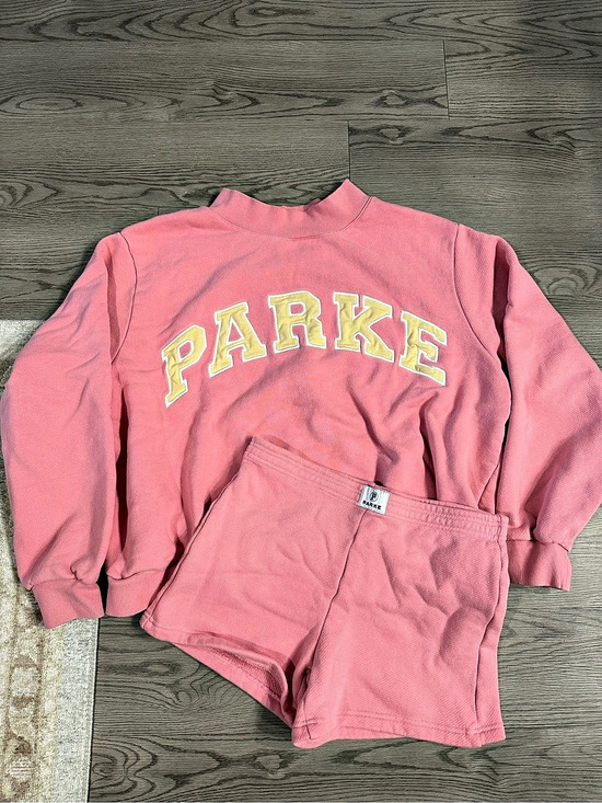 Parke Tops - RARE PARKE SET Sweatshirt (L/XL) & Sweat-shorts (M)- in Conch and Peel